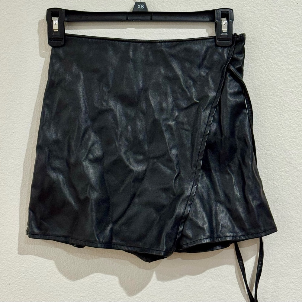 Stylish Black Faux Leather Wrap Skirt
